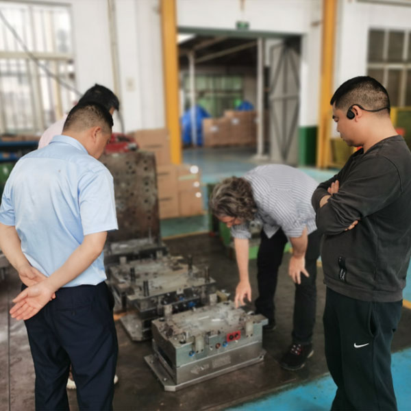 昆山91官网(liàng)與ficosa深化戰略合(hé)作,共探(tàn)新能源(yuán)汽車模具新機遇
